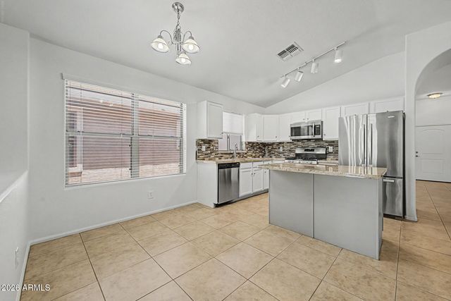 4207 E SANDY Way, Gilbert, AZ 85297