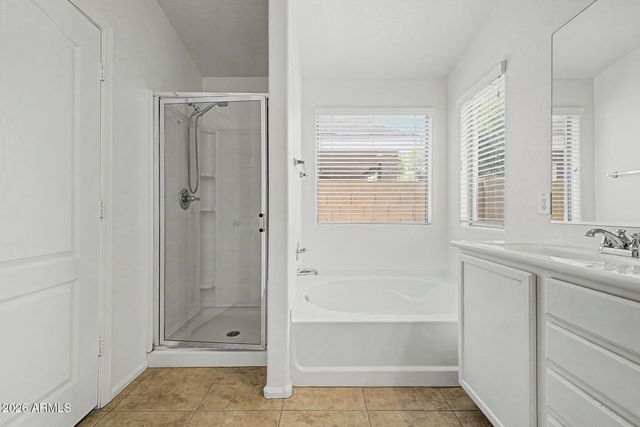 4207 E SANDY Way, Gilbert, AZ 85297