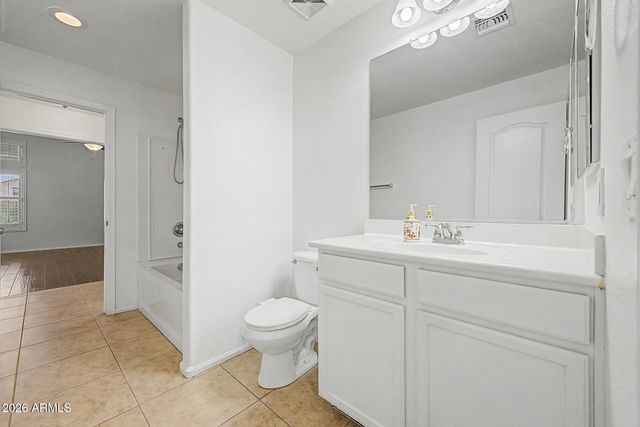 4207 E SANDY Way, Gilbert, AZ 85297