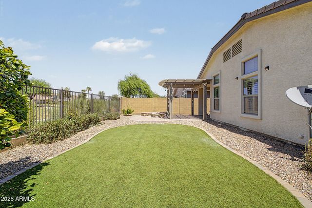 4207 E SANDY Way, Gilbert, AZ 85297