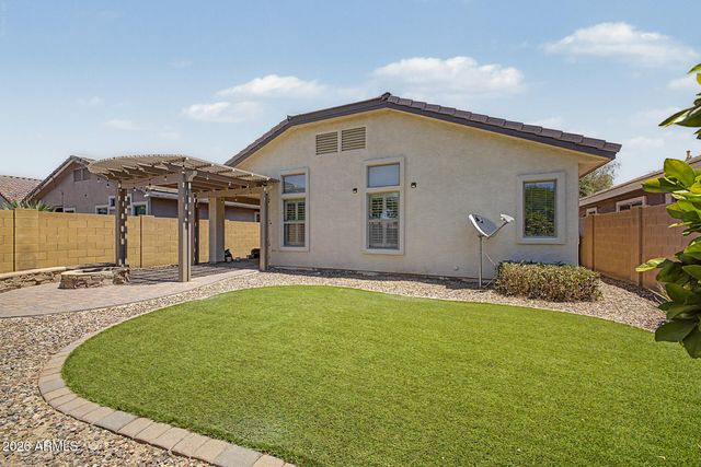 4207 E SANDY Way, Gilbert, AZ 85297