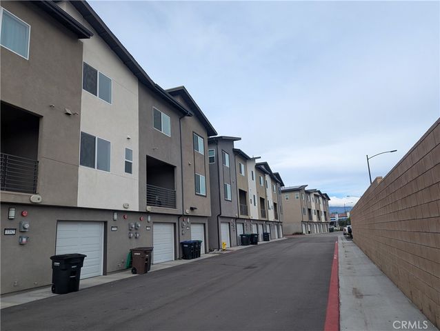 1160 Santo Antonio, Colton, CA 92324