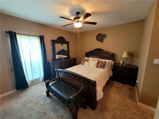 7505 S Lake Dr, Corpus Christi, TX 78414