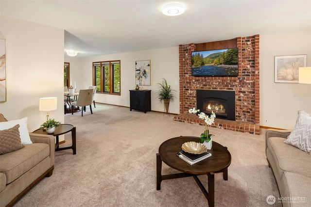 13233 SE 51st Place, Bellevue, WA 98006