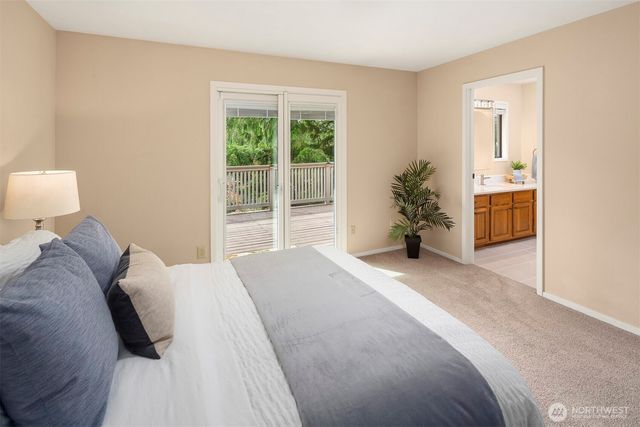 13233 SE 51st Place, Bellevue, WA 98006
