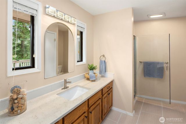 13233 SE 51st Place, Bellevue, WA 98006
