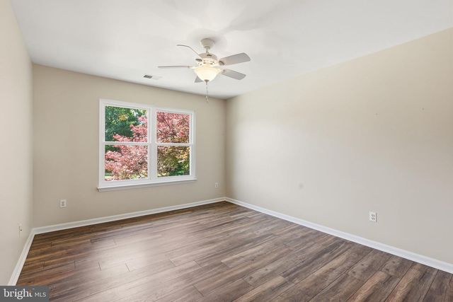 204 GRAFTON WAY NE, Leesburg, VA 20176