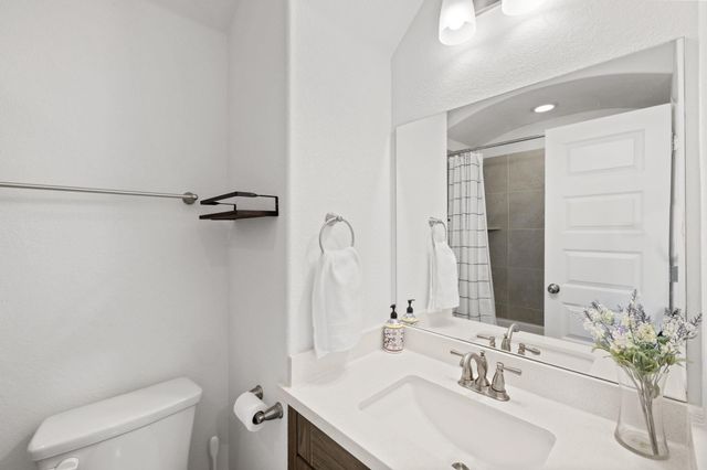 4301 Trey Edsel DR, Pflugerville, TX 78660