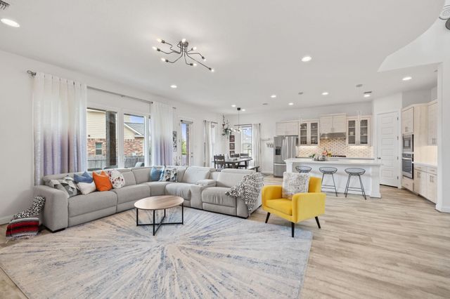 4301 Trey Edsel DR, Pflugerville, TX 78660