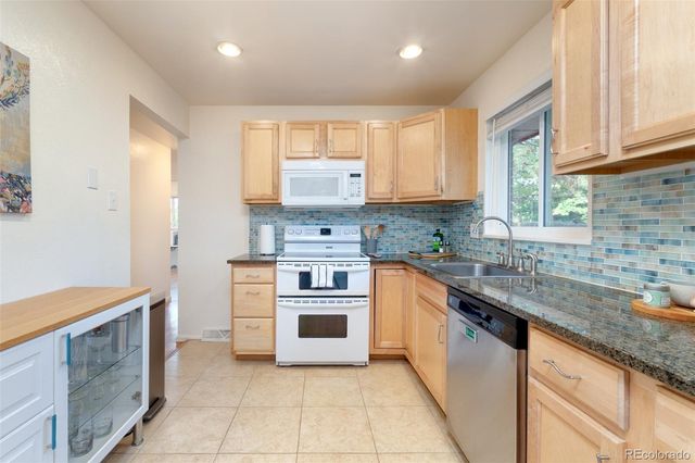 246 Lansing Street, Aurora, CO 80010
