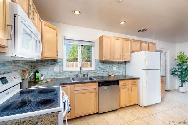 246 Lansing Street, Aurora, CO 80010