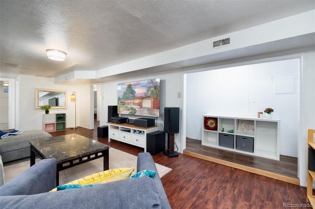 246 Lansing Street, Aurora, CO 80010