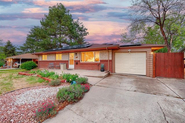 246 Lansing Street, Aurora, CO 80010