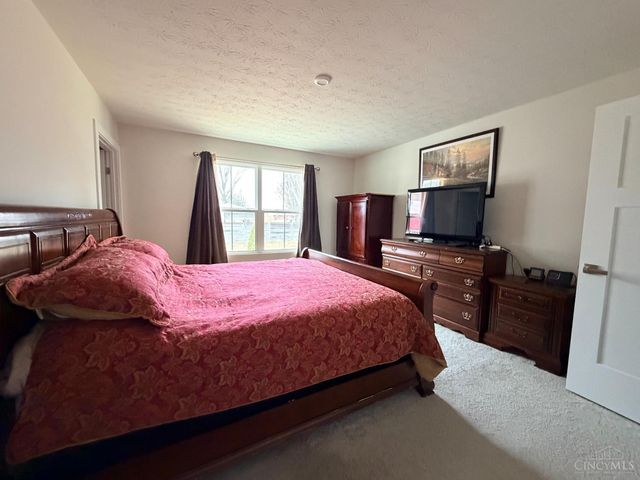 1283 Cavanaugh Lane, Harrison, OH 45030