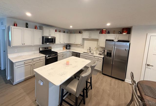 1283 Cavanaugh Lane, Harrison, OH 45030