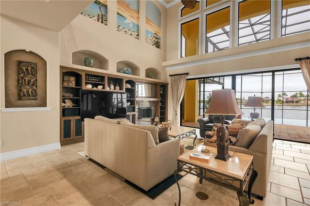 879 W Cape Estates CIR, Cape Coral, FL 33993