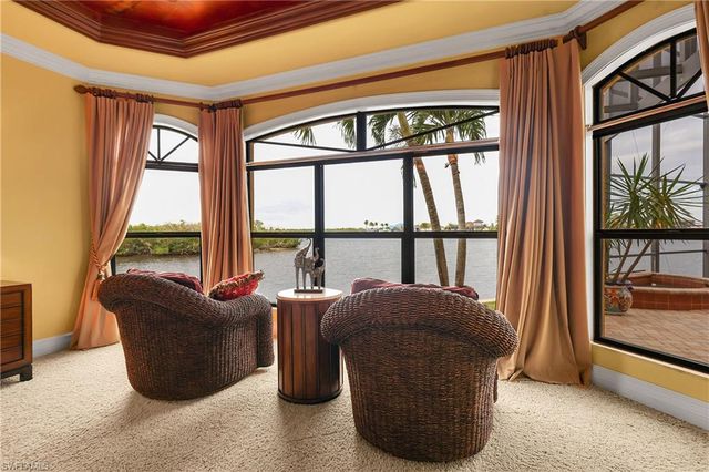 879 W Cape Estates CIR, Cape Coral, FL 33993