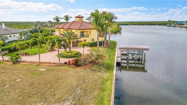 879 W Cape Estates CIR, Cape Coral, FL 33993