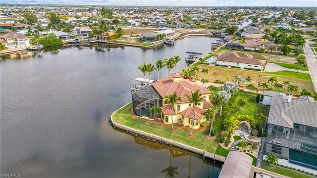 879 W Cape Estates CIR, Cape Coral, FL 33993
