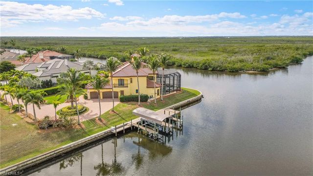 879 W Cape Estates CIR, Cape Coral, FL 33993