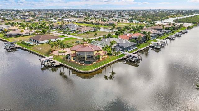 879 W Cape Estates CIR, Cape Coral, FL 33993