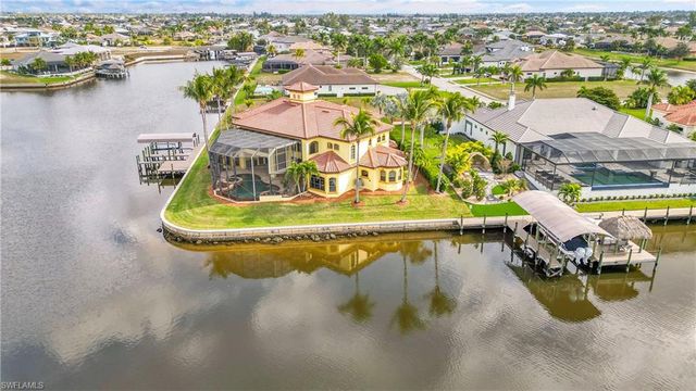 879 W Cape Estates CIR, Cape Coral, FL 33993