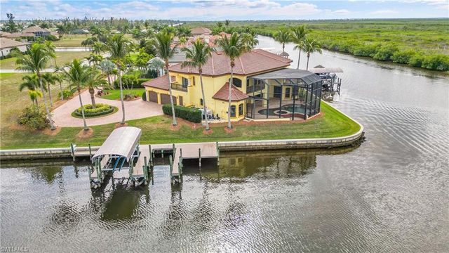879 W Cape Estates CIR, Cape Coral, FL 33993