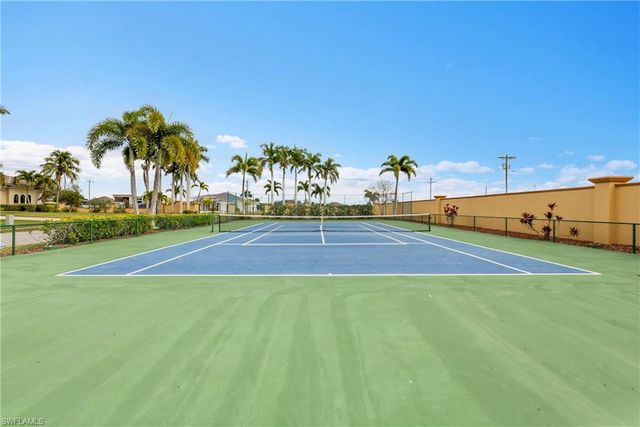 879 W Cape Estates CIR, Cape Coral, FL 33993