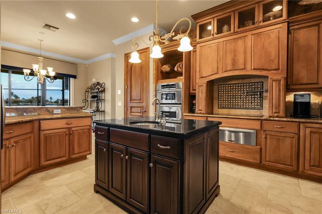 879 W Cape Estates CIR, Cape Coral, FL 33993