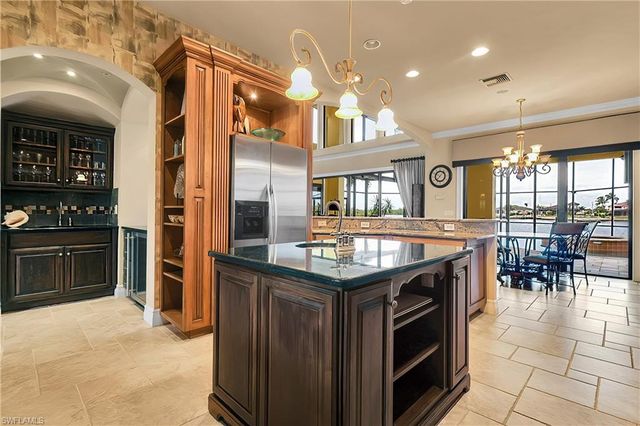 879 W Cape Estates CIR, Cape Coral, FL 33993