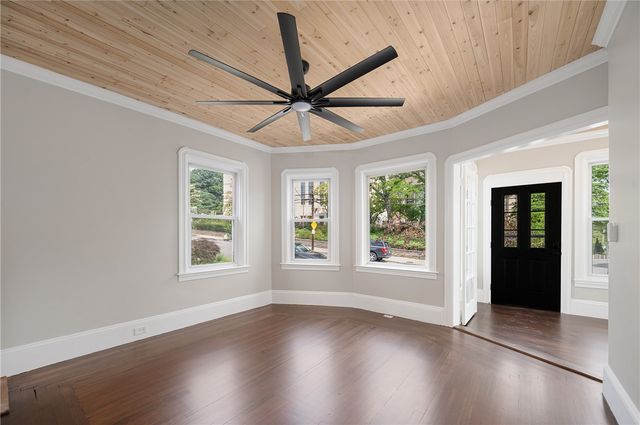 25 Sessions Street, Providence, RI 02906