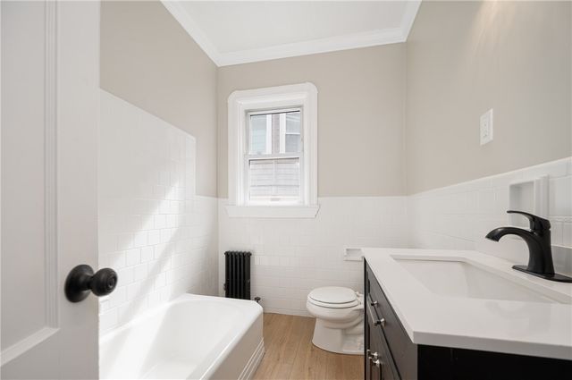 25 Sessions Street, Providence, RI 02906