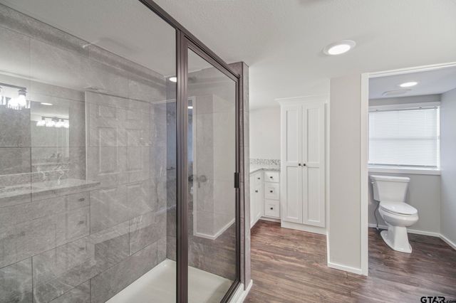 107 N Rainbow Dr, Whitehouse, TX 75791