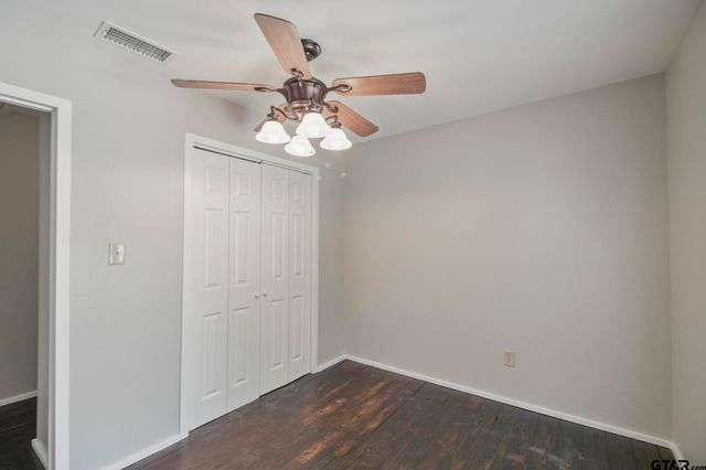 107 N Rainbow Dr, Whitehouse, TX 75791