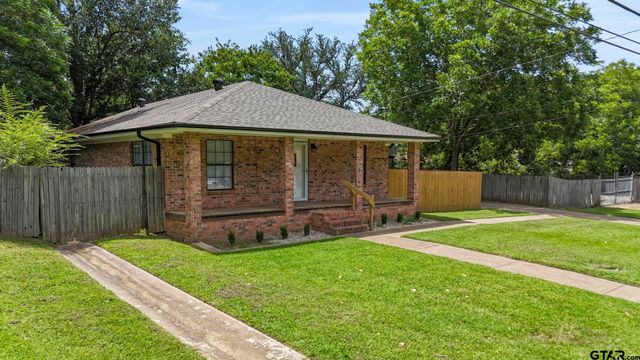 107 N Rainbow Dr, Whitehouse, TX 75791