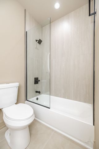 3327 W Division Street 2, Chicago, IL 60651