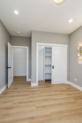 3327 W Division Street 2, Chicago, IL 60651