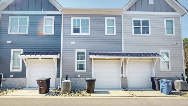 207 Ribbon Ln, Franklin, TN 37064