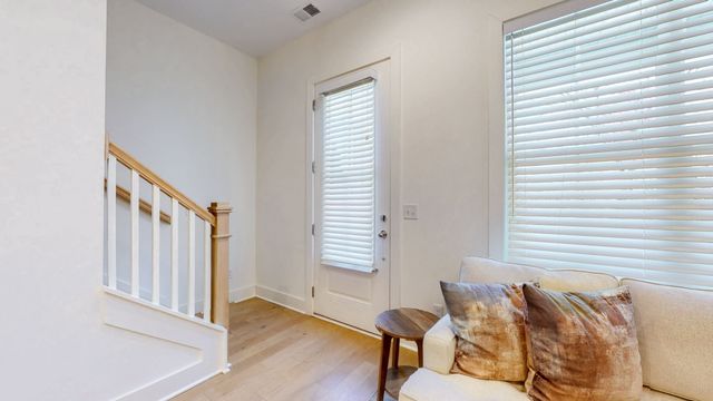 207 Ribbon Ln, Franklin, TN 37064