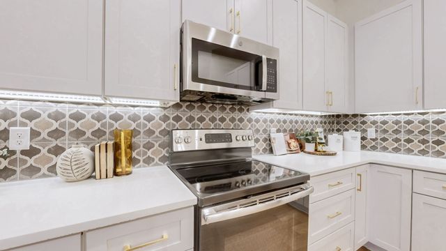 207 Ribbon Ln, Franklin, TN 37064