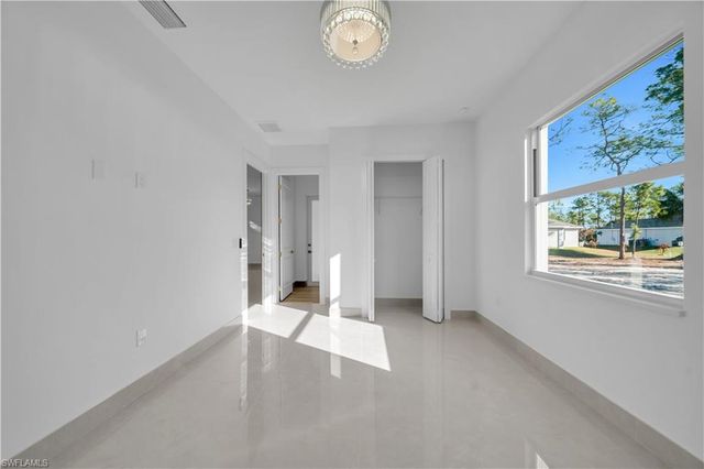 1220 Euclid AVE, Lehigh Acres, FL 33972