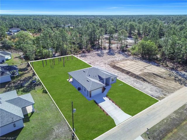 1220 Euclid AVE, Lehigh Acres, FL 33972