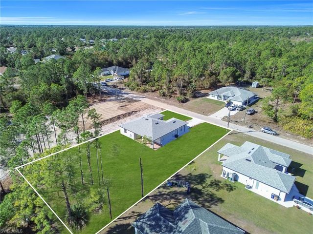 1220 Euclid AVE, Lehigh Acres, FL 33972