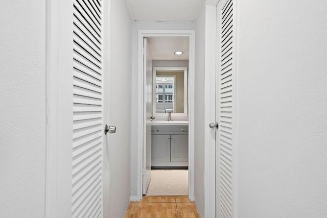 4250 Galt Ocean Drive 12N, Fort Lauderdale, FL 33308