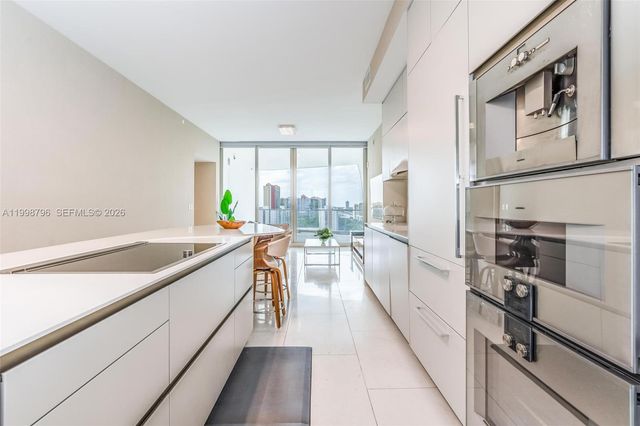 16901 Collins Avenue 903, Sunny Isles Beach, FL 33160