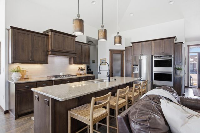 3839 Reserve Drive E, West Fargo, ND 58078