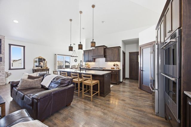 3839 Reserve Drive E, West Fargo, ND 58078