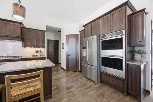 3839 Reserve Drive E, West Fargo, ND 58078