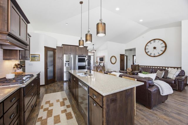 3839 Reserve Drive E, West Fargo, ND 58078