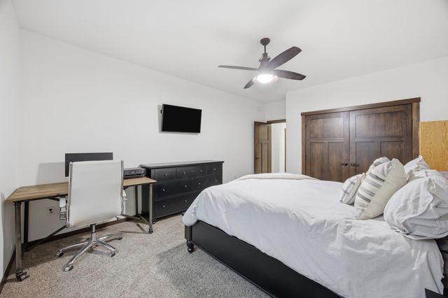 3839 Reserve Drive E, West Fargo, ND 58078